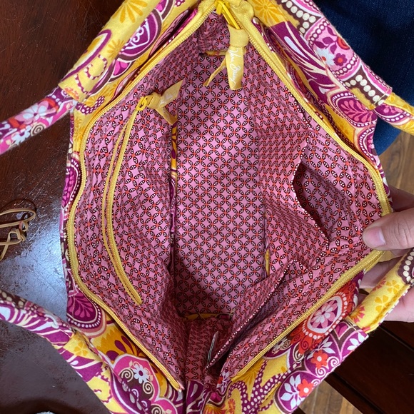 Vera Bradley Purse - Picture 6 of 9